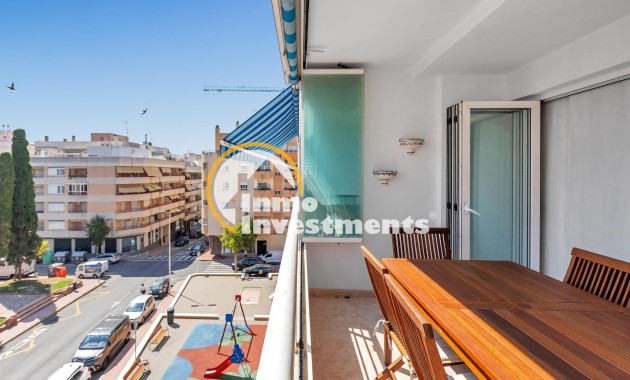 Resale - Apartment - Torrevieja - Playa del Cura