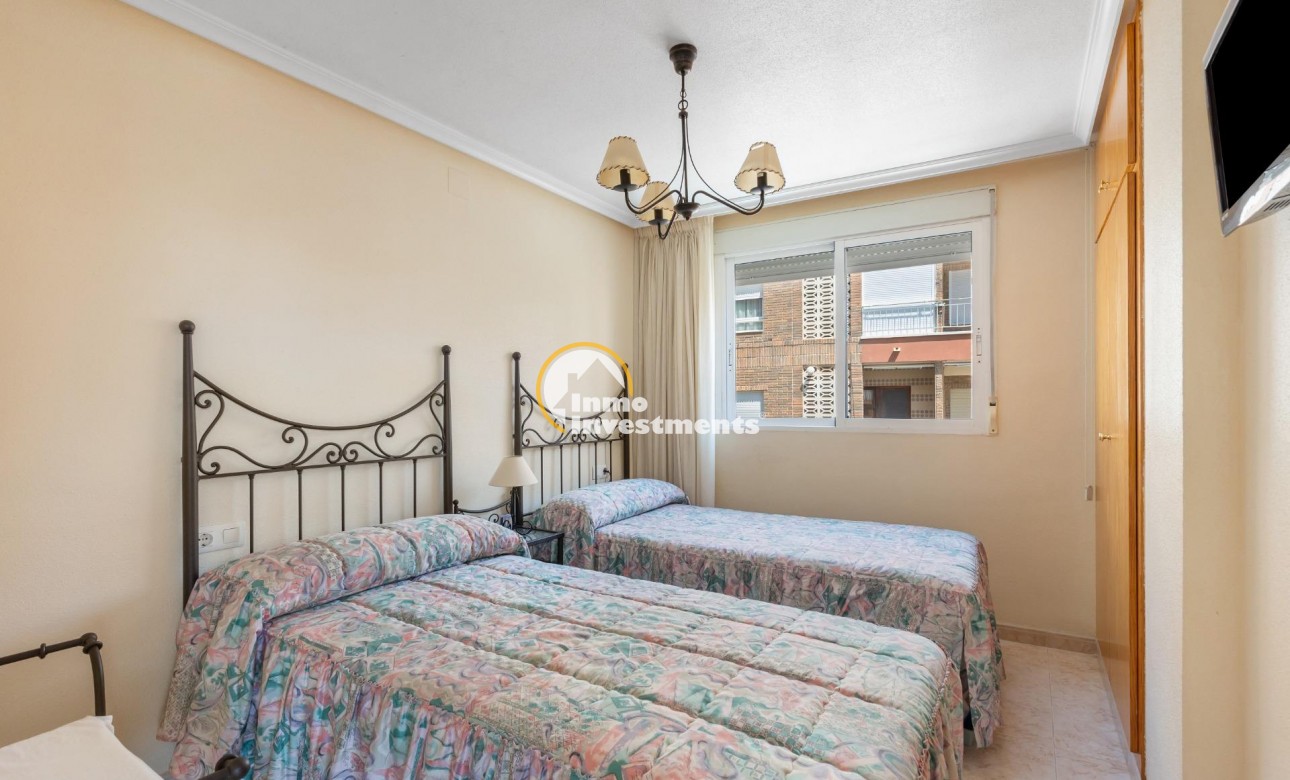 Resale - Apartment - Torrevieja - Playa del Cura