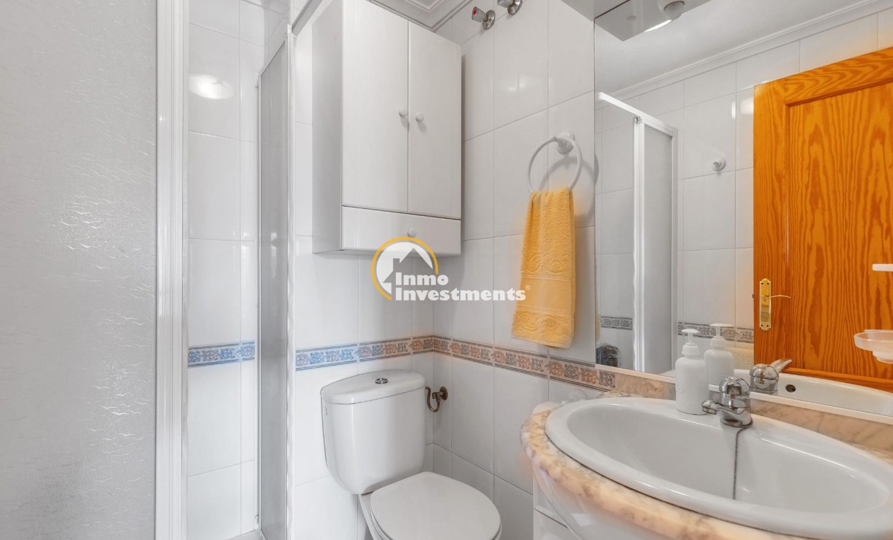 Resale - Apartment - Torrevieja - Playa del Cura