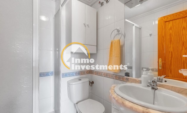 Resale - Apartment - Torrevieja - Playa del Cura