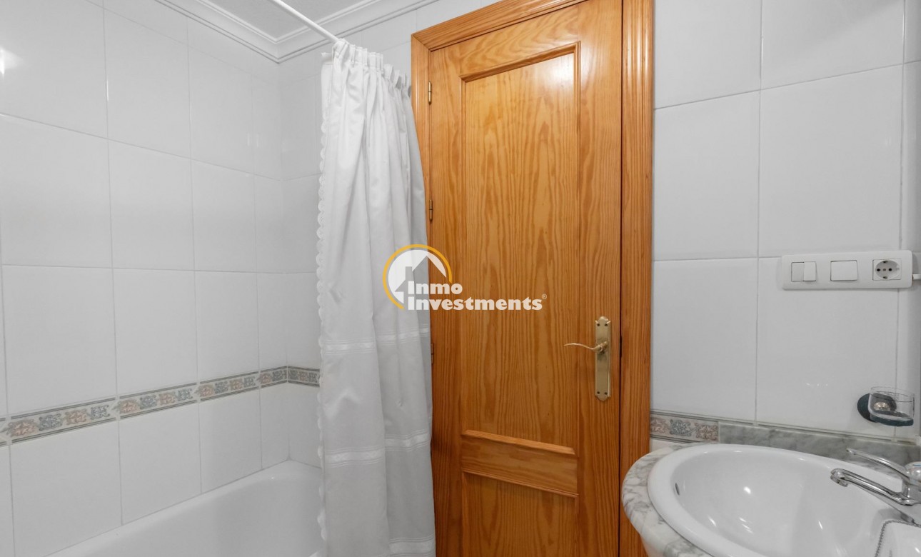 Resale - Apartment - Torrevieja - Playa del Cura