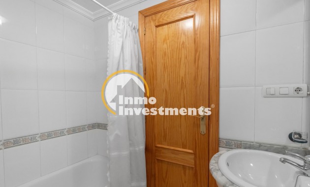 Resale - Apartment - Torrevieja - Playa del Cura