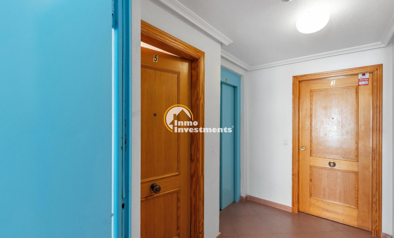 Resale - Apartment - Torrevieja - Playa del Cura