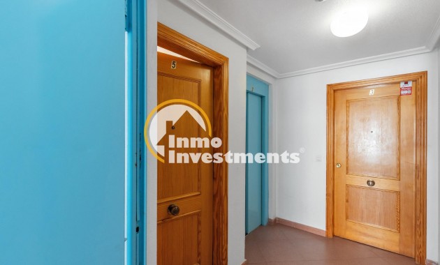 Resale - Apartment - Torrevieja - Playa del Cura