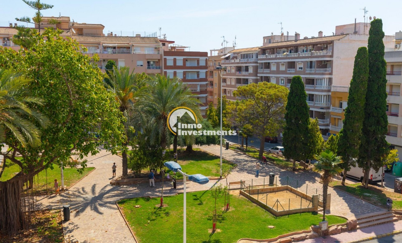 Resale - Apartment - Torrevieja - Playa del Cura