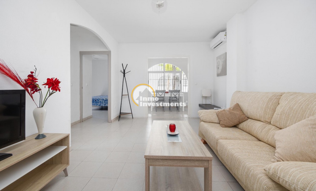 Till salu - Bungalow - Torrevieja - Playa de los Naufragos