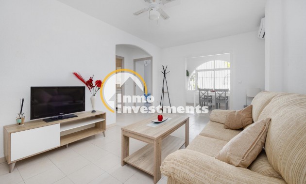 Till salu - Bungalow - Torrevieja - Playa de los Naufragos
