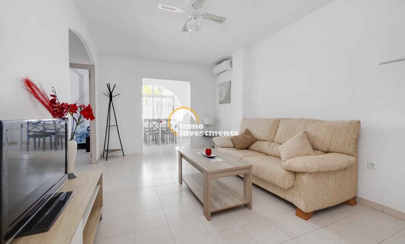 Till salu - Bungalow - Torrevieja - Playa de los Naufragos
