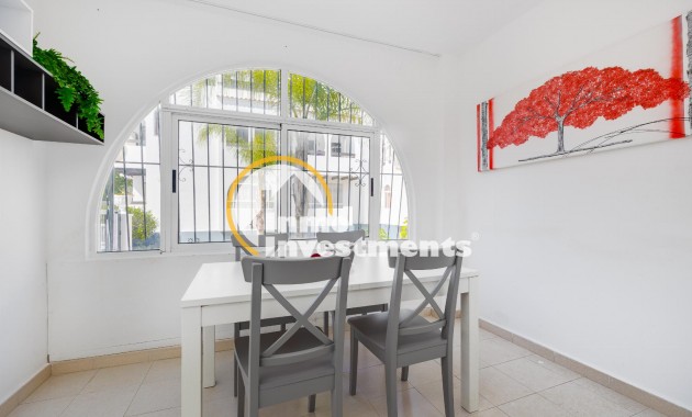 Till salu - Bungalow - Torrevieja - Playa de los Naufragos