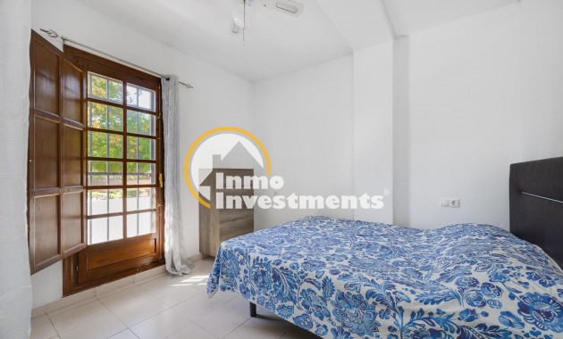 Till salu - Bungalow - Torrevieja - Playa de los Naufragos