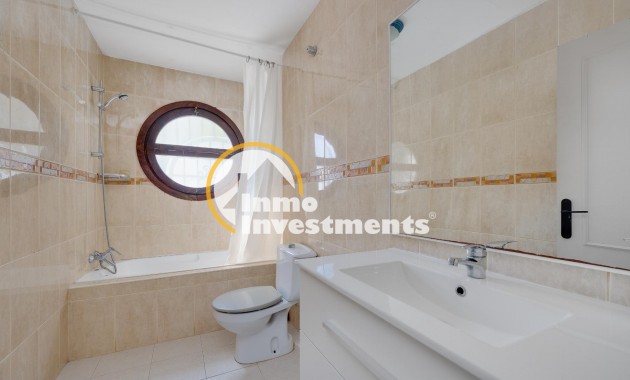 Till salu - Bungalow - Torrevieja - Playa de los Naufragos