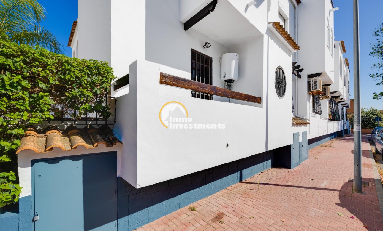 Till salu - Bungalow - Torrevieja - Playa de los Naufragos