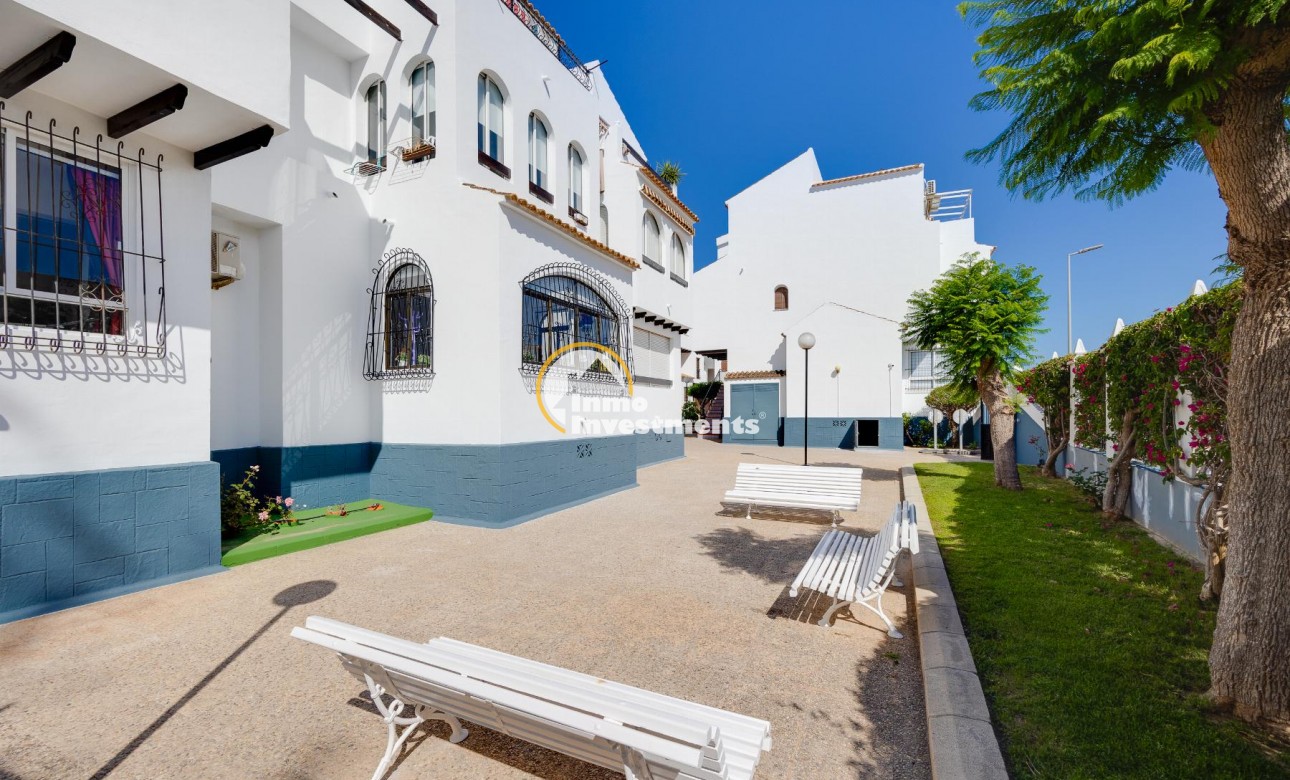 Till salu - Bungalow - Torrevieja - Playa de los Naufragos