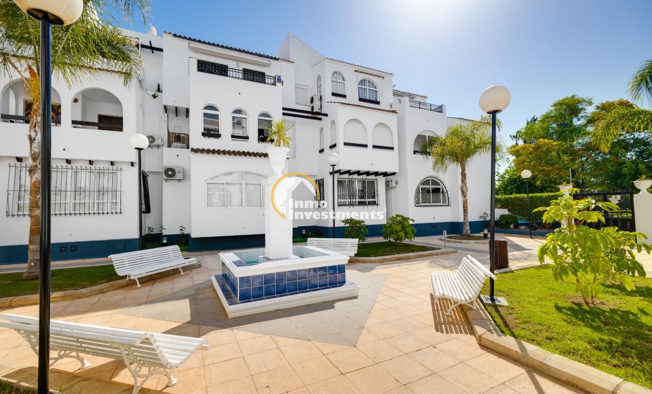 Till salu - Bungalow - Torrevieja - Playa de los Naufragos