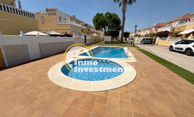 Resale - Villa - Cabo Roig - La Regia