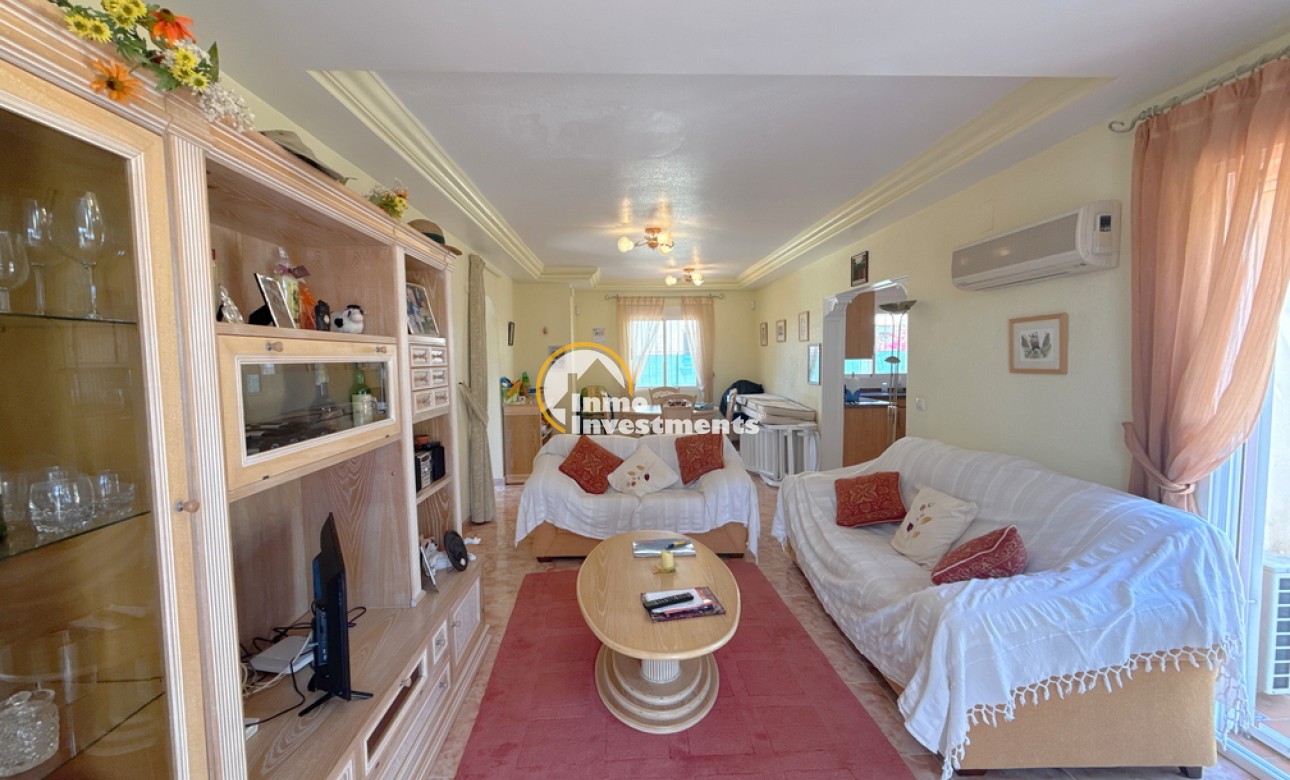 Resale - Villa - Cabo Roig - La Regia