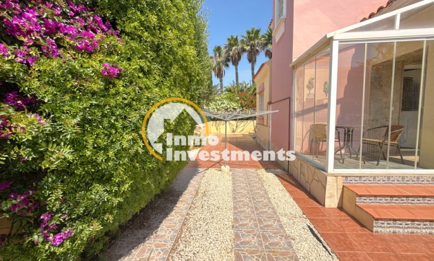 Resale - Villa - Cabo Roig - La Regia