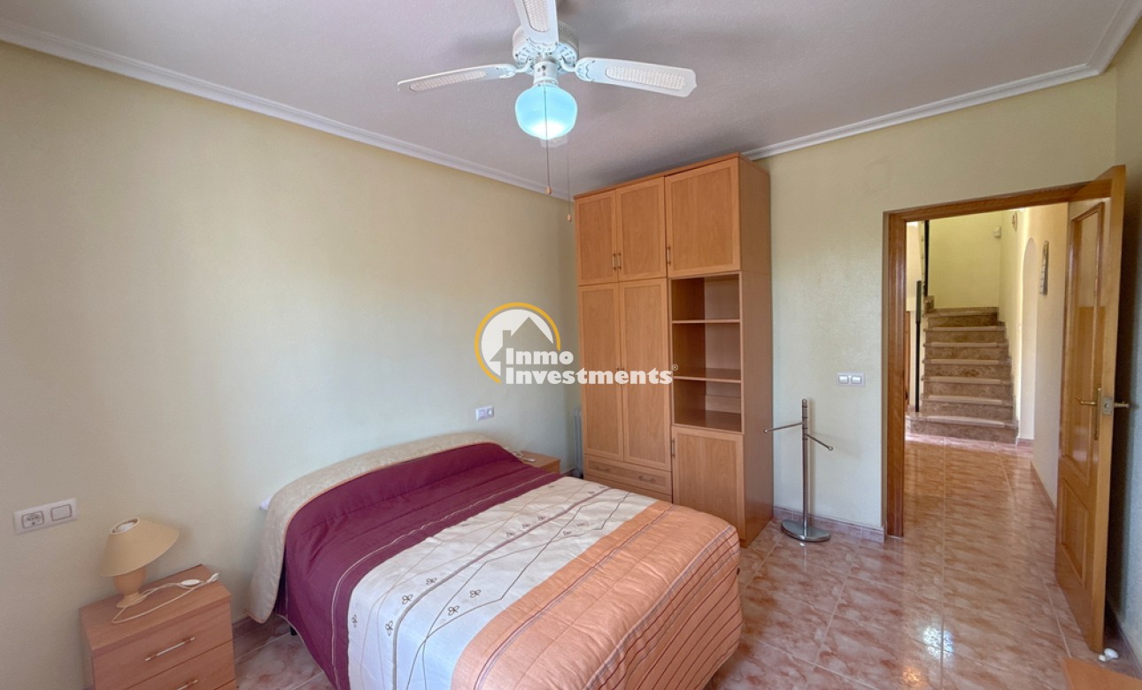 Resale - Villa - Cabo Roig - La Regia