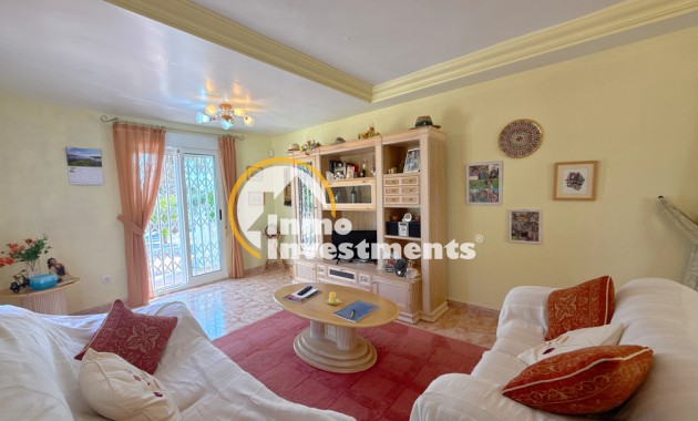 Resale - Villa - Cabo Roig - La Regia
