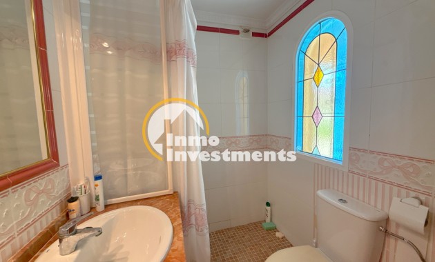 Resale - Villa - Cabo Roig - La Regia