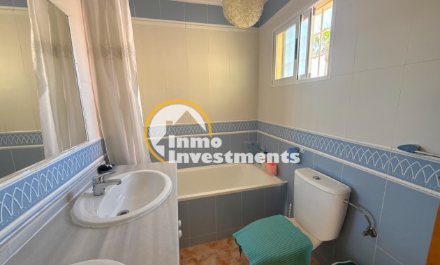 Resale - Villa - Cabo Roig - La Regia