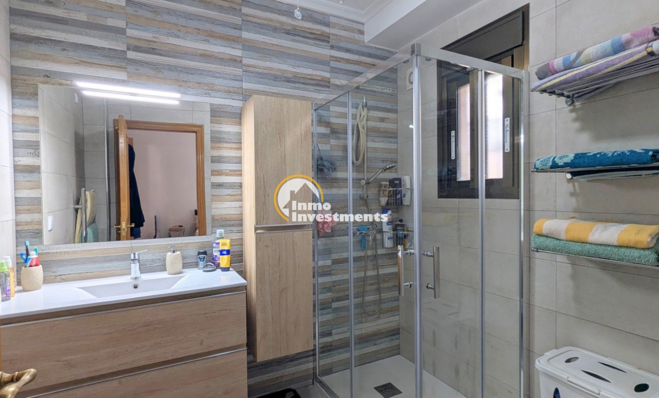 Bestaande bouw - Villa - Bigastro - 
