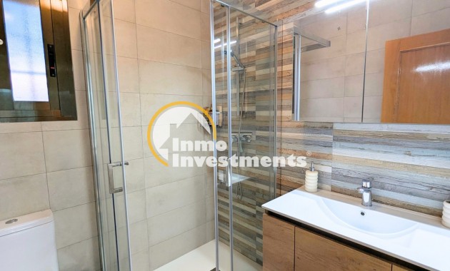 Bestaande bouw - Villa - Bigastro - 