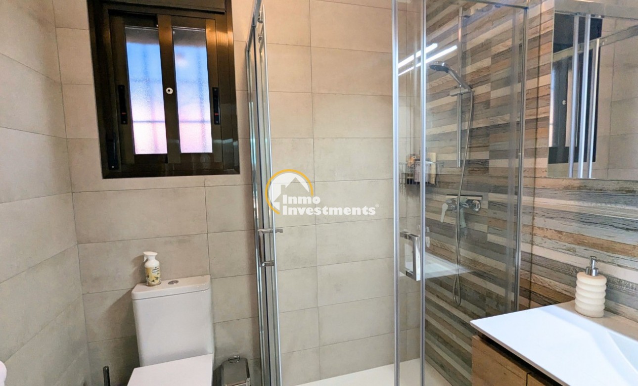 Bestaande bouw - Villa - Bigastro - 