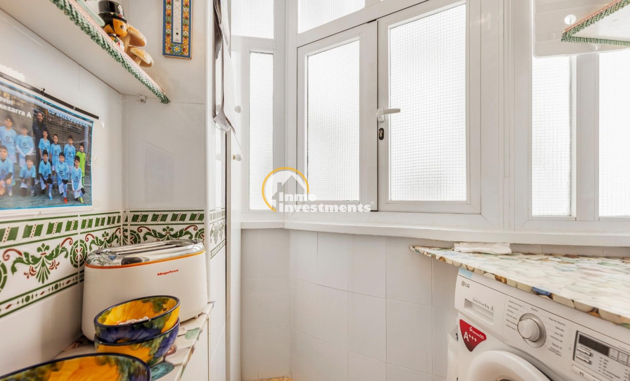 Reventa - Apartamento - Torrevieja - Estacion de autobuses