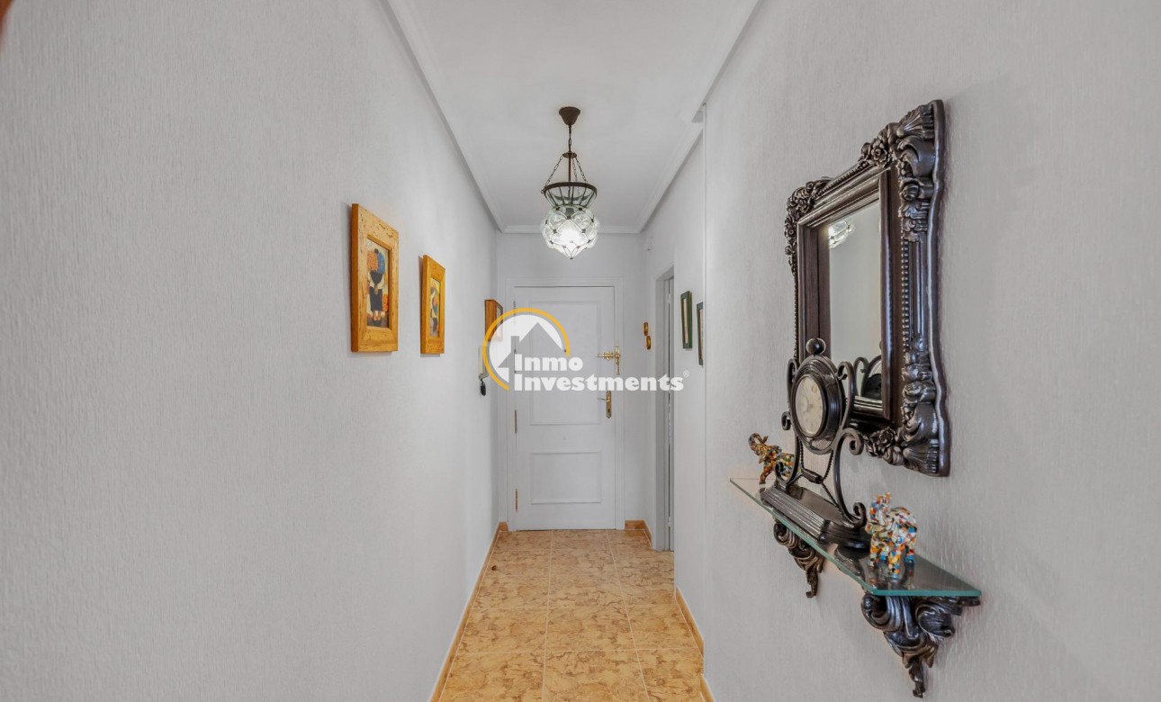 Reventa - Apartamento - Torrevieja - Estacion de autobuses
