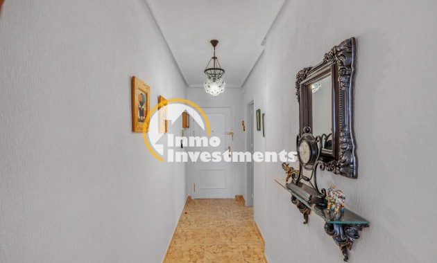 Reventa - Apartamento - Torrevieja - Estacion de autobuses