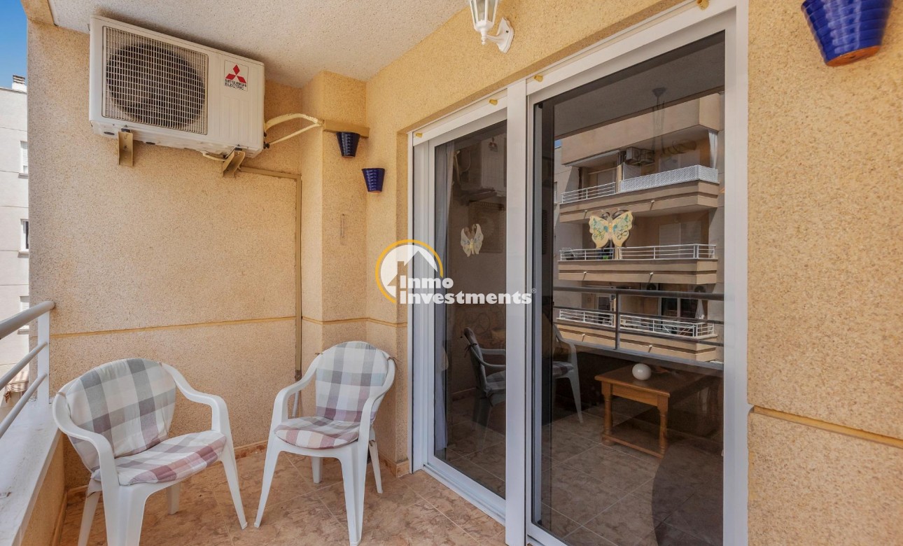 Reventa - Apartamento - Torrevieja - Estacion de autobuses