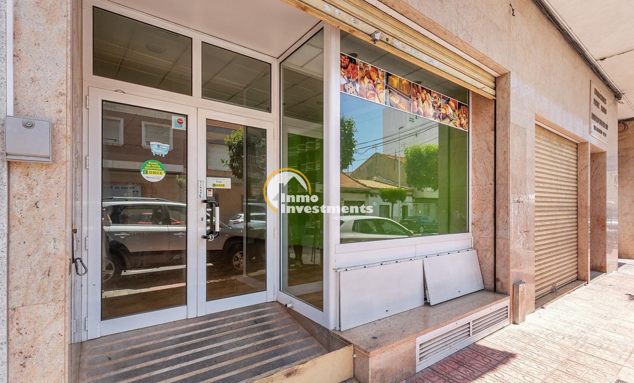 Bestaande bouw - Commercieel - Torrevieja - Centro