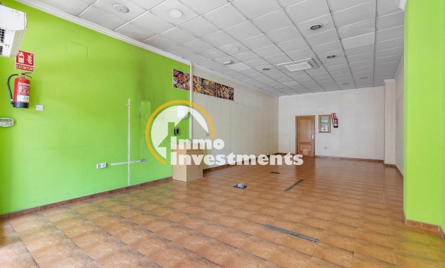 Bestaande bouw - Commercieel - Torrevieja - Centro