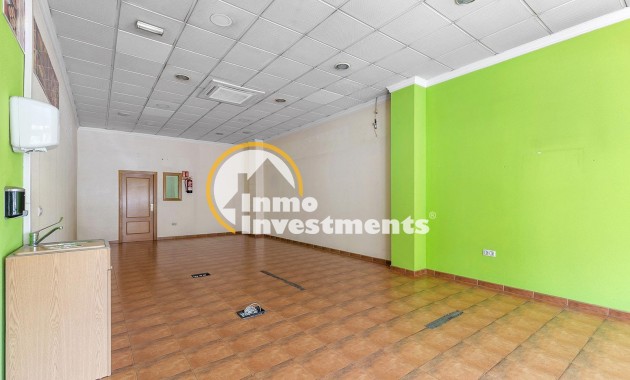 Bestaande bouw - Commercieel - Torrevieja - Centro