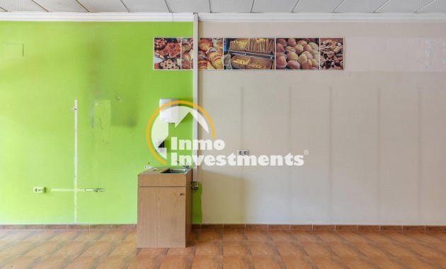 Bestaande bouw - Commercieel - Torrevieja - Centro