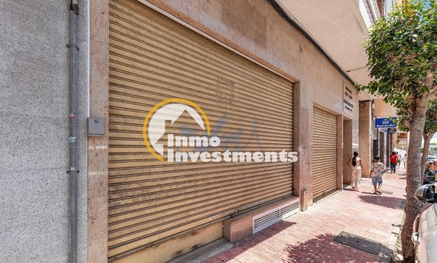Bestaande bouw - Commercieel - Torrevieja - Centro
