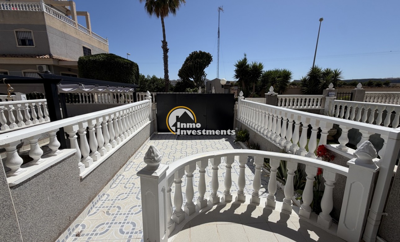 Resale - Town house - Playa Flamenca