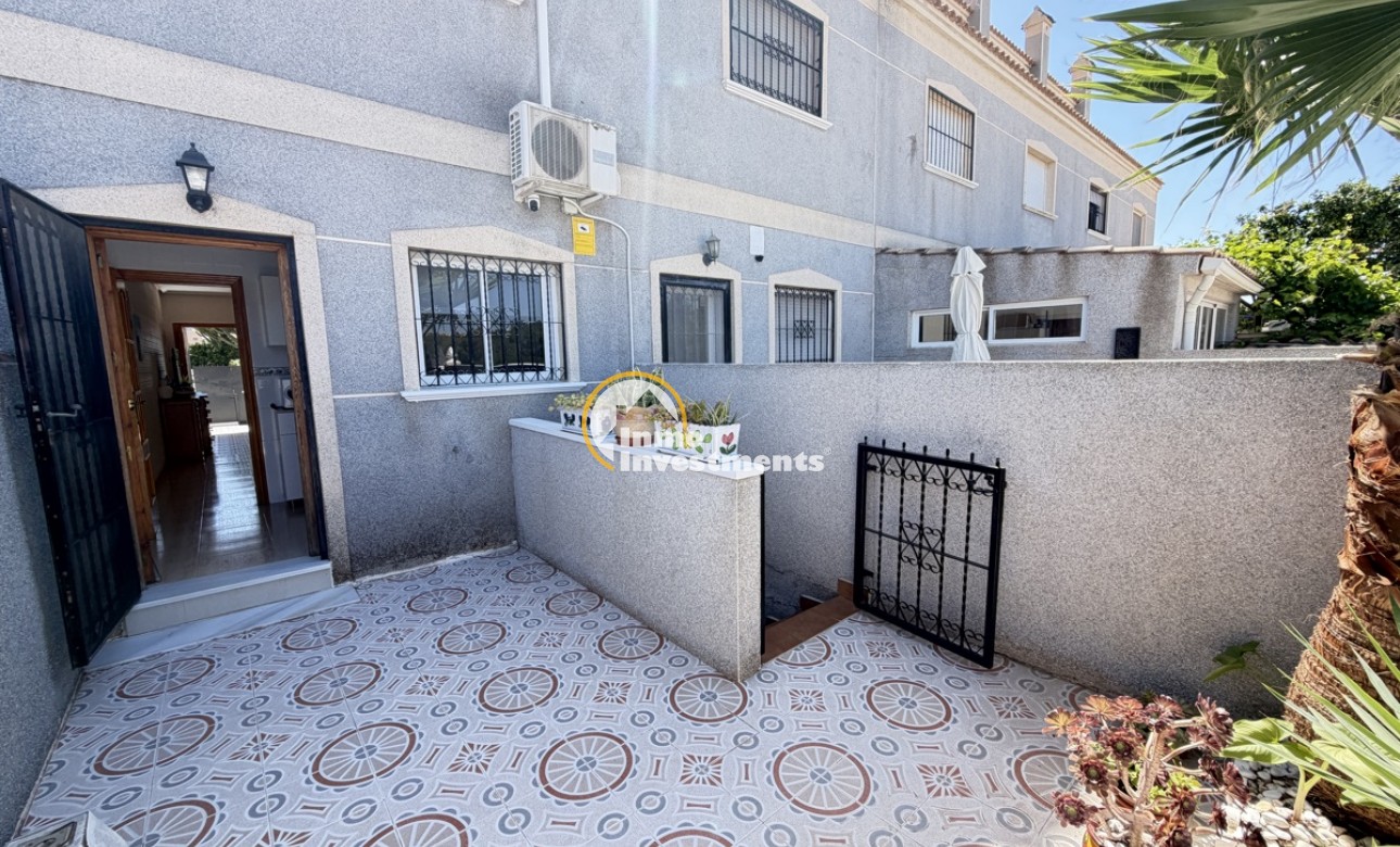 Resale - Town house - Playa Flamenca