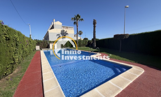 Resale - Town house - Playa Flamenca