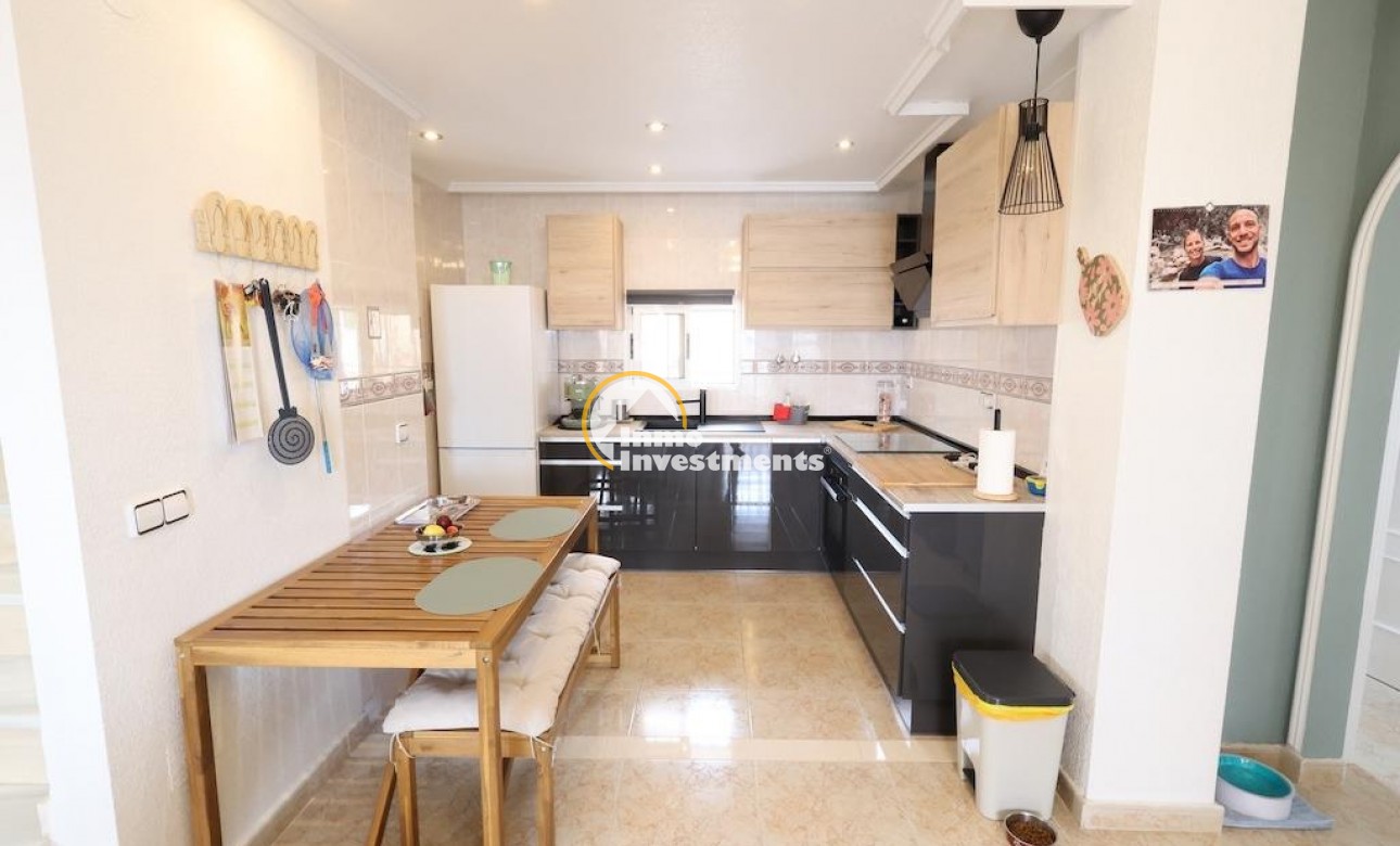 Bestaande bouw - Villa - Villamartin - Bosque de las Lomas 