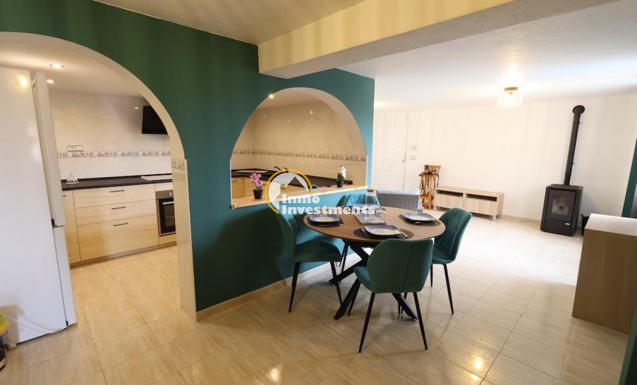 Bestaande bouw - Villa - Villamartin - Bosque de las Lomas 