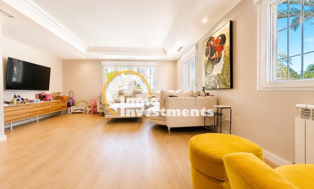 Reventa - Chalet independiente - Campoamor