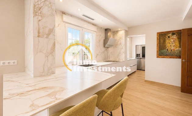 Reventa - Chalet independiente - Campoamor