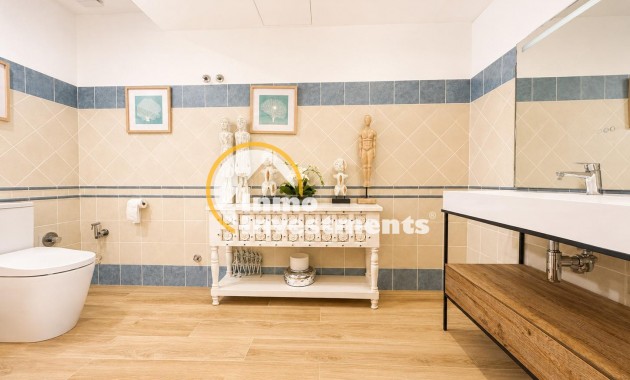 Reventa - Chalet independiente - Campoamor