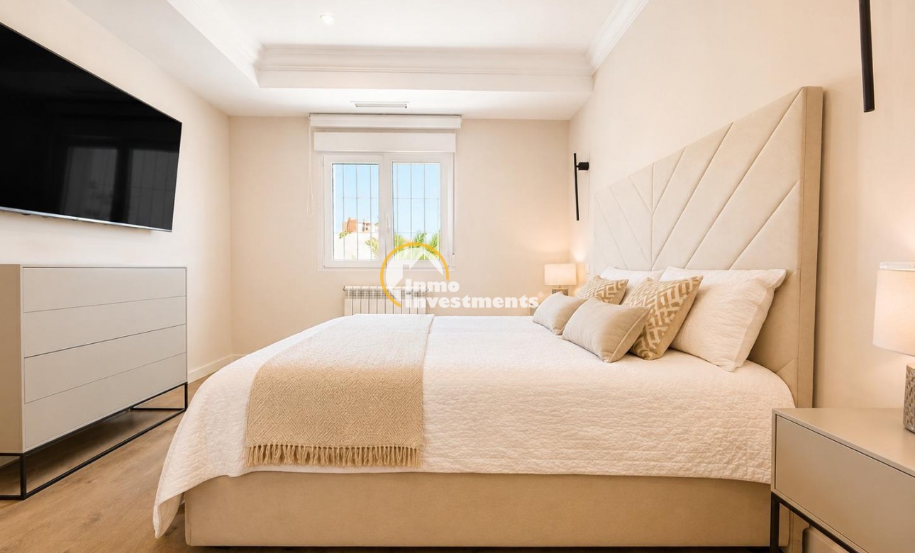 Reventa - Chalet independiente - Campoamor