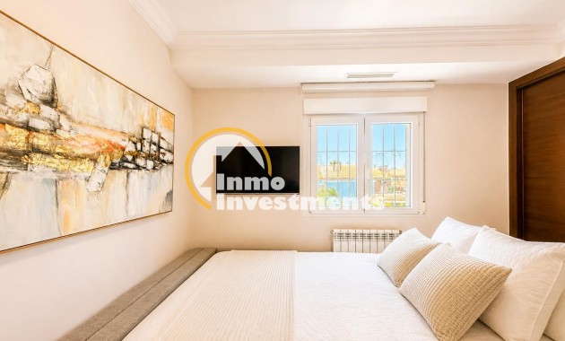 Reventa - Chalet independiente - Campoamor