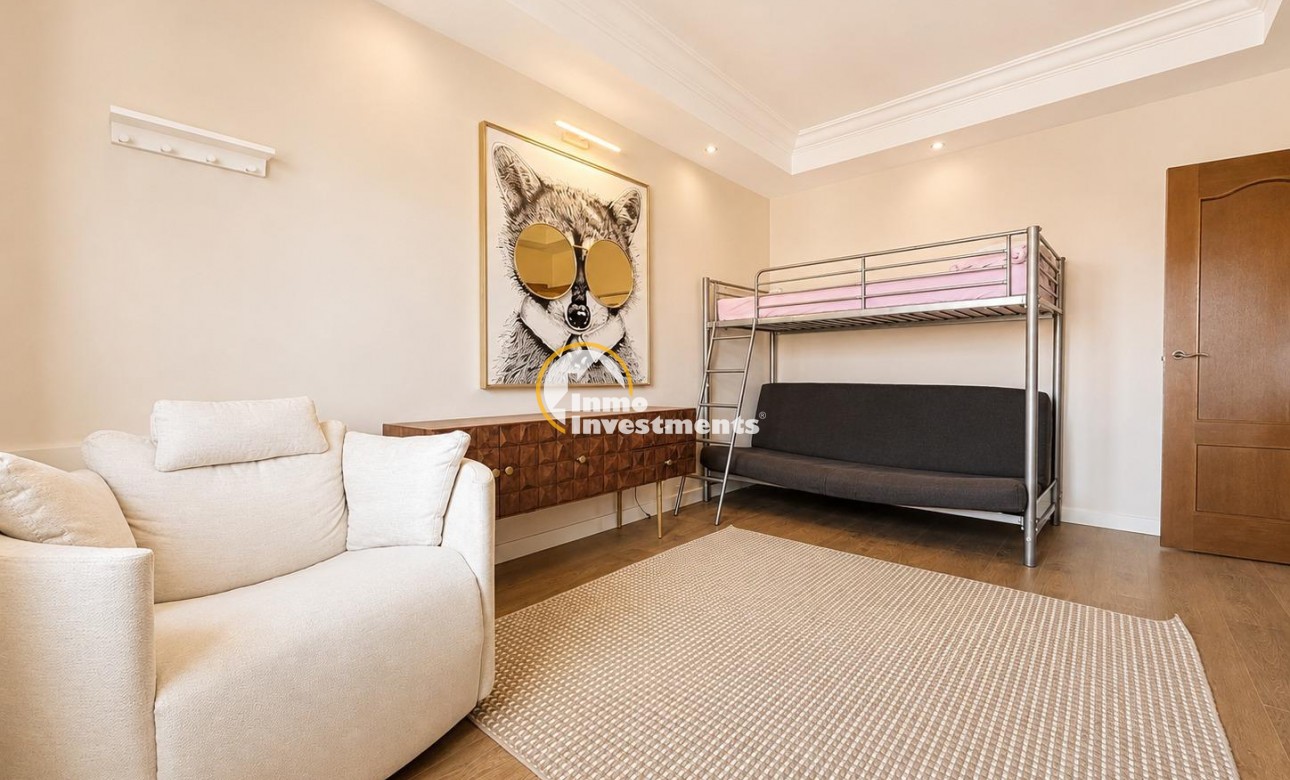 Reventa - Chalet independiente - Campoamor
