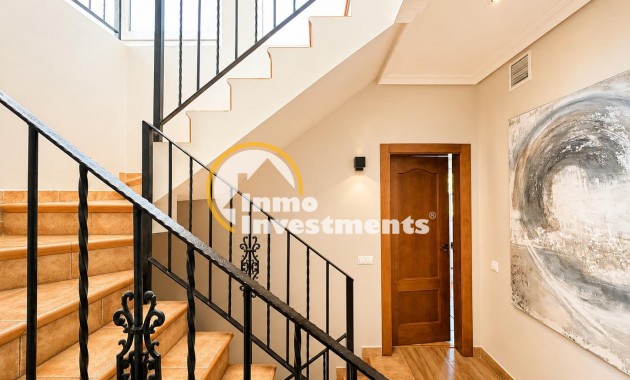 Reventa - Chalet independiente - Campoamor