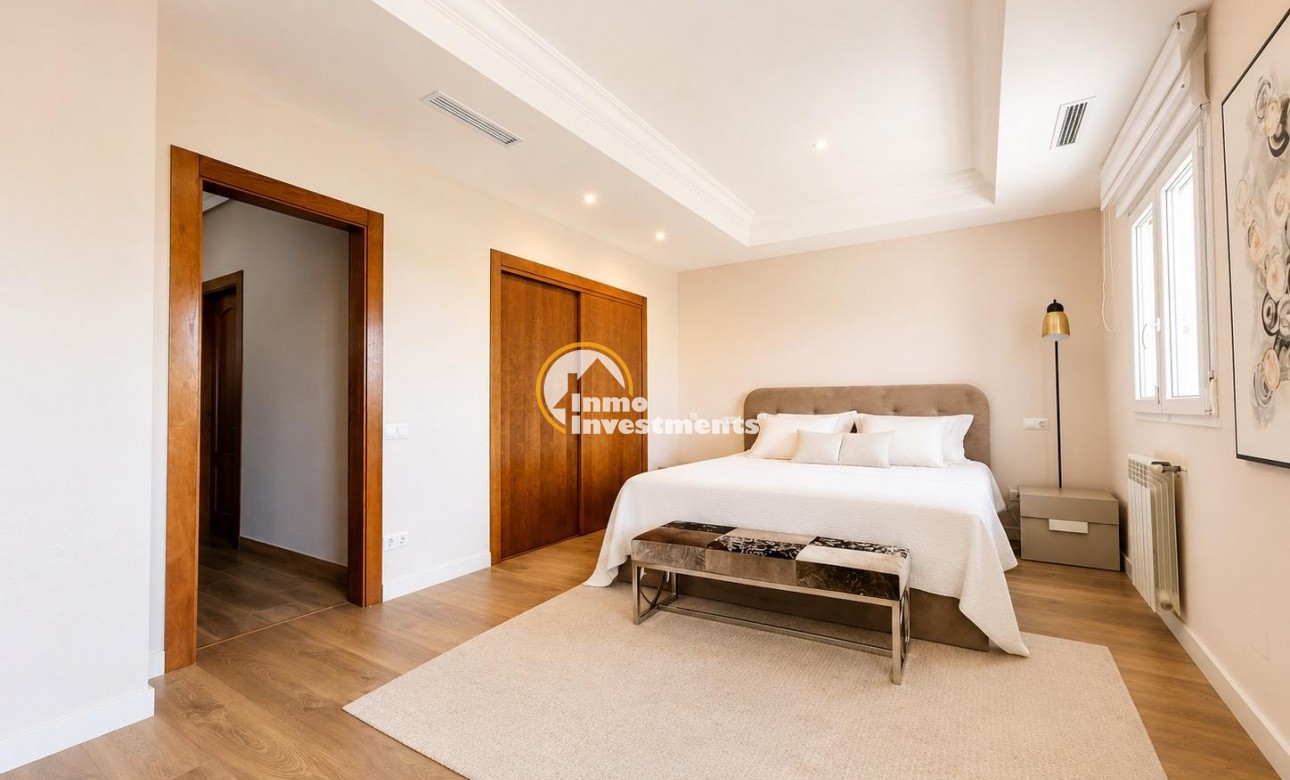 Reventa - Chalet independiente - Campoamor